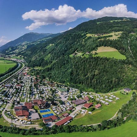 Chalet - Direkt Am 5 Sterne Campingplatz Aufenfeld Im Zillertal Mit Hallenbad Und Sauna Aschau Im Zillertal Buitenkant foto